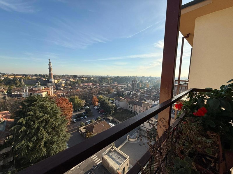 Trilocale in Vendita a Palazzolo sull'Oglio, 148'000&euro;, 120 m²