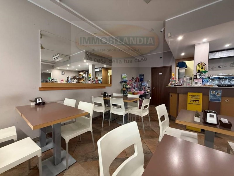 Attività commerciale in Vendita a Paullo, 125'000&euro;, 80 m²