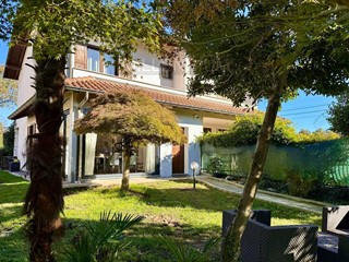 Villa bifamiliare in Vendita a Castelletto sopra Ticino, 320'000&euro;, 160 m²