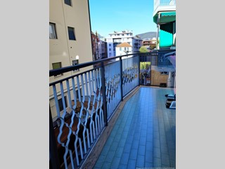 Trilocale in Vendita a Rapallo, 170'000&euro;, 80 m²