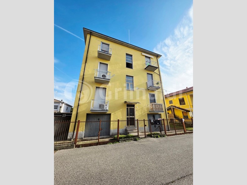 Bilocale in Affitto a Mediglia, 700€, 53 m², arredato