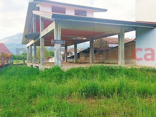 Terreno agricolo in Vendita a Villa Santa Lucia, 60'000€, 2639 m²