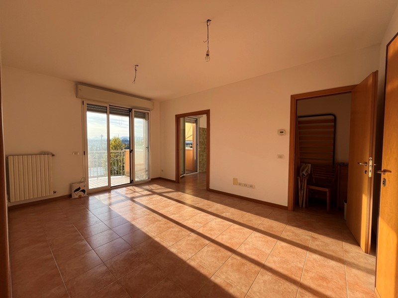 Trilocale in Vendita a Rimini, zona Bellariva, 309'000€, 100 m², con Box