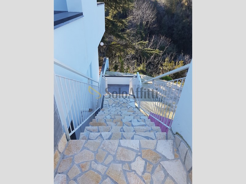 Trilocale in Affitto a Napoli, zona Capodichino Aeroporto, 700&euro;, 70 m²