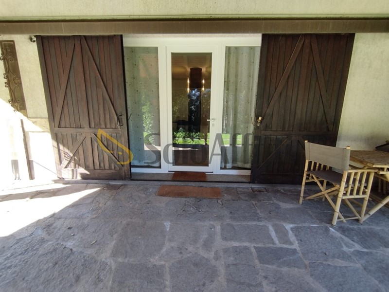 Bilocale in Affitto a Olgiate Comasco, 850€, 71 m², arredato