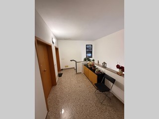 Appartamento in Vendita a Santarcangelo di Romagna, zona S. VITO (S.ARC), 235'000€, 105 m², con Box