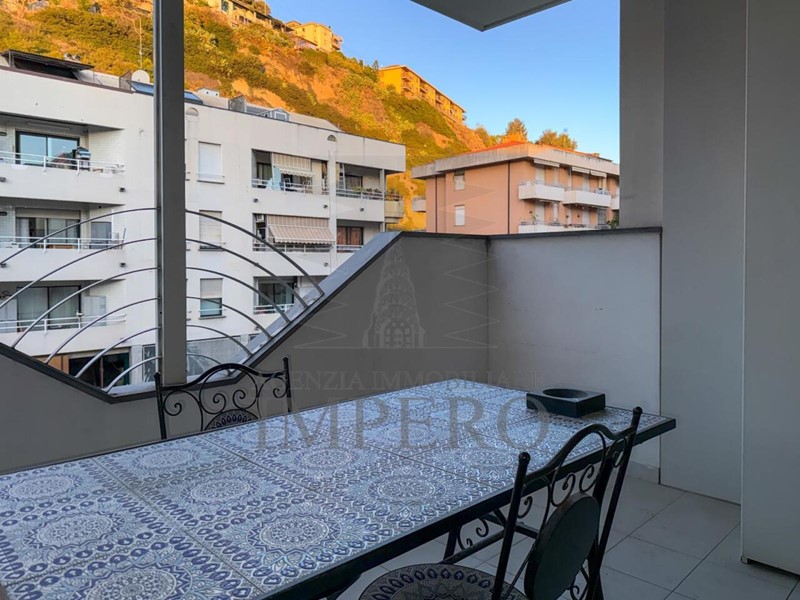 Bilocale in Vendita a Ventimiglia, zona Centro, 168'000&euro;, 50 m²