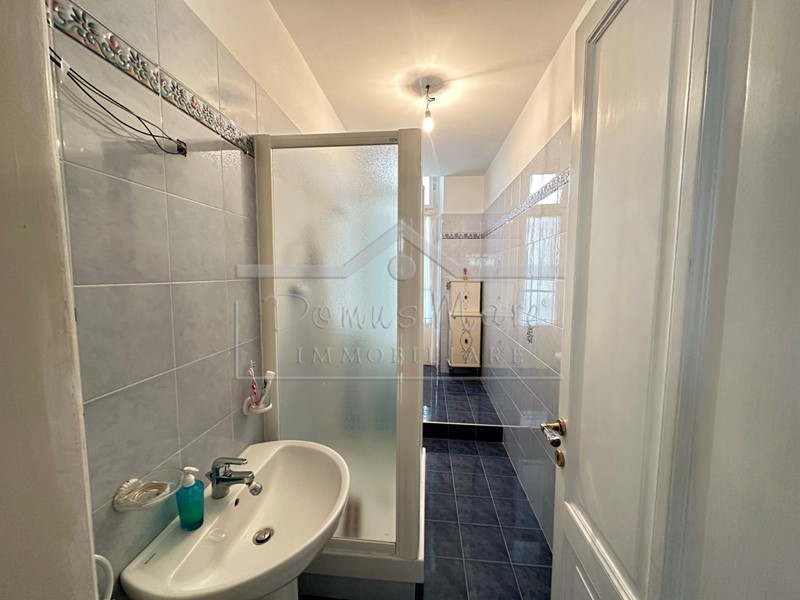 Appartamento in Vendita a Savona, 340'000€, 180 m²