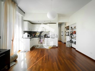 Bilocale in Vendita a Jesi, zona ZONA 4B, 125'000&euro;, 79 m²