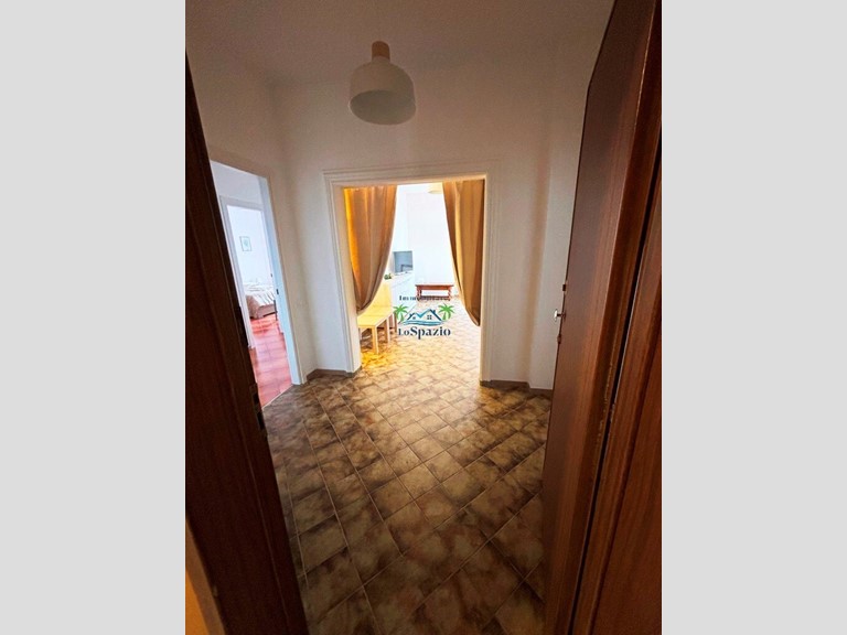 Trilocale in Affitto a Andora, zona Marina Di Andora, 700€, 73 m², arredato