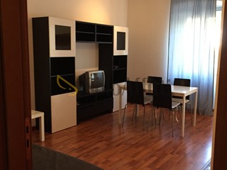 Bilocale in Affitto a Trieste, zona Viale Miramare, 600&euro;, 60 m², arredato
