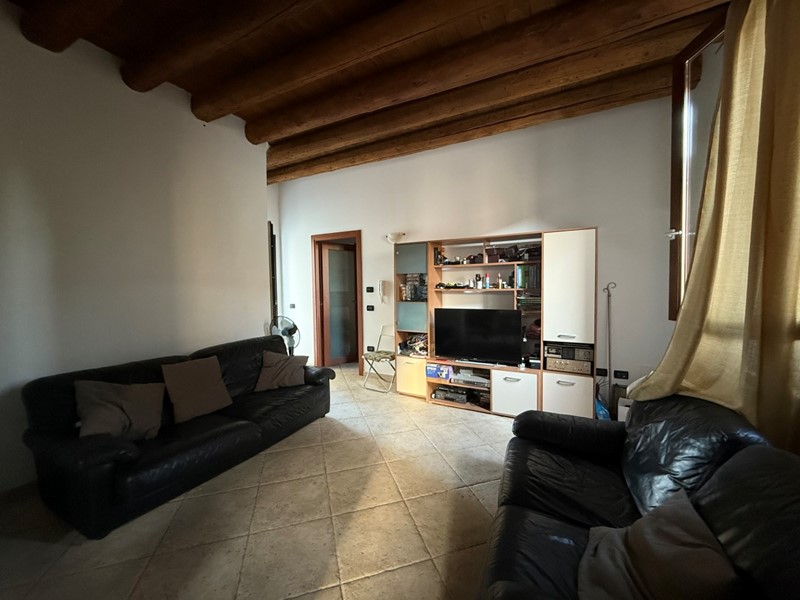 Trilocale in Vendita a Rovigo, 89'000€, 60 m²