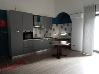 Bilocale in Vendita a Laterza, zona Diaz, 75'000&euro;, 60 m²