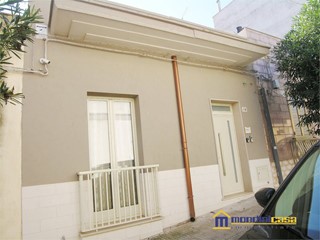 Casa Indipendente in Vendita a Pachino, 115'000&euro;, 130 m²