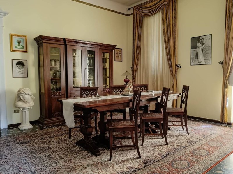 Appartamento in Vendita a Bussi sul Tirino, 125'000&euro;, 242 m²