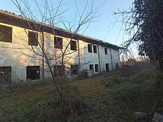 Capannone in Vendita a Pieve Albignola, 56'250&euro;, 657 m²