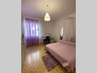 Appartamento in Affitto a Pisa, 350€, 125 m², arredato
