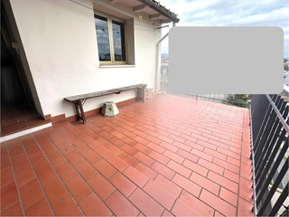 Quadrilocale in Vendita a Empoli, 200'000&euro;, 96 m², con Box