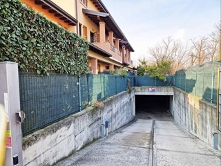 Box in Vendita a Pozzo d'Adda, zona Bettola, 9'000&euro;, 34 m²