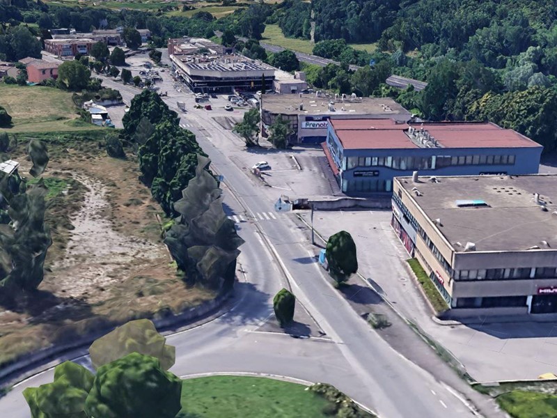 Immobile commerciale in Affitto a Siena, 1'300€, 70 m²