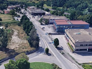 Immobile commerciale in Affitto a Siena, 1'300€, 70 m²