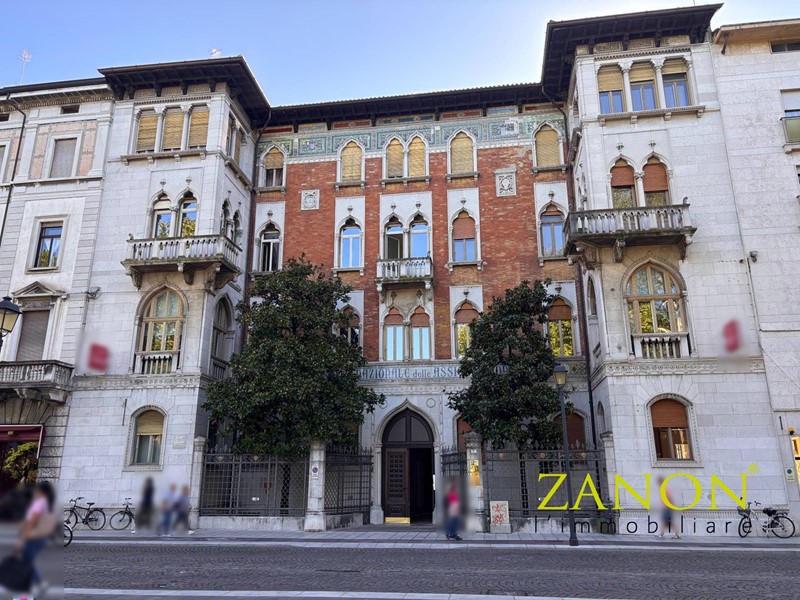 Trilocale in Vendita a Gorizia, 140'000€, 84 m²