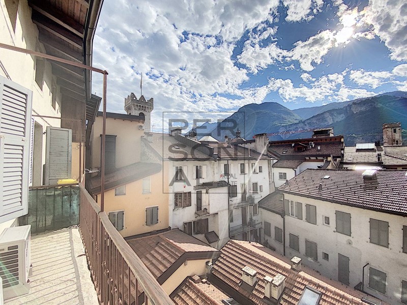 Bilocale in Affitto a Trento, 740€, 55 m²