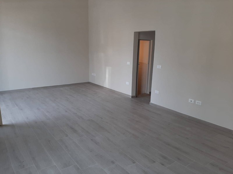 Attività commerciale in Vendita a Livorno, 35'000&euro;, 36 m²