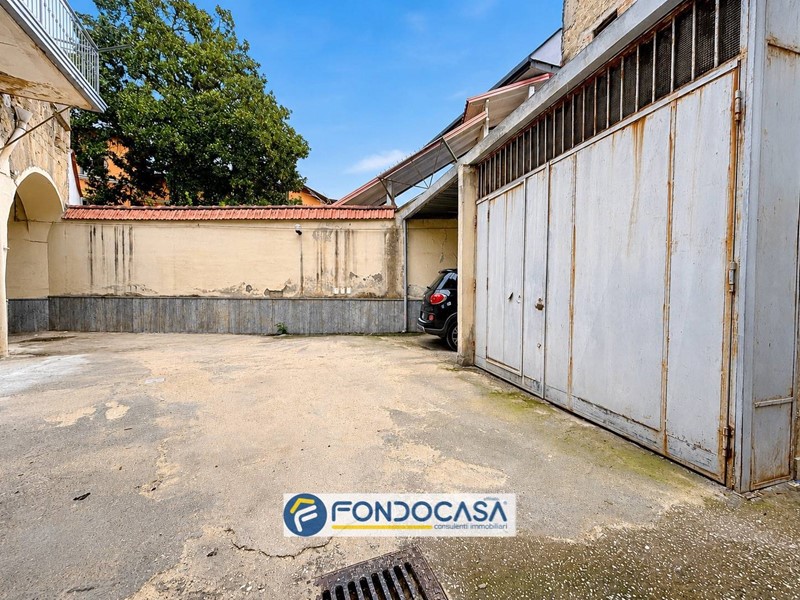 Appartamento in Vendita a Sant'Antimo, 195'000&euro;, 300 m²