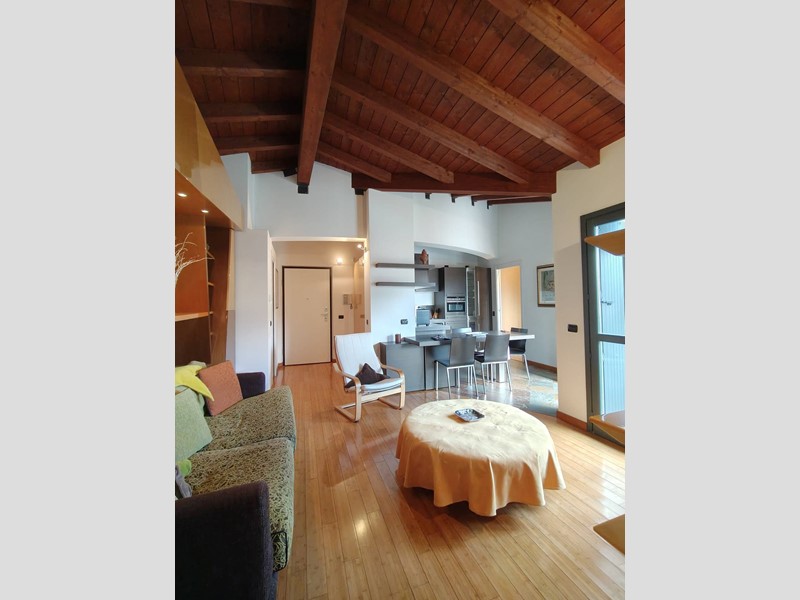 Trilocale in Vendita a Gallarate, 270'000&euro;, 100 m²