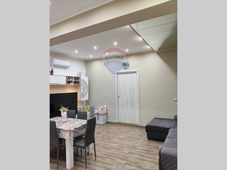 Casa Indipendente in Vendita a Paternò, 55'000€, 100 m²