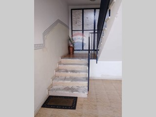 Appartamento in Vendita a Catania, 50'000€, 120 m²