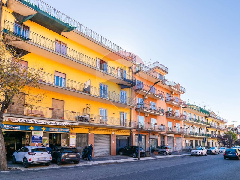 Box in Vendita a San Giovanni la Punta, 45'000&euro;, 56 m²