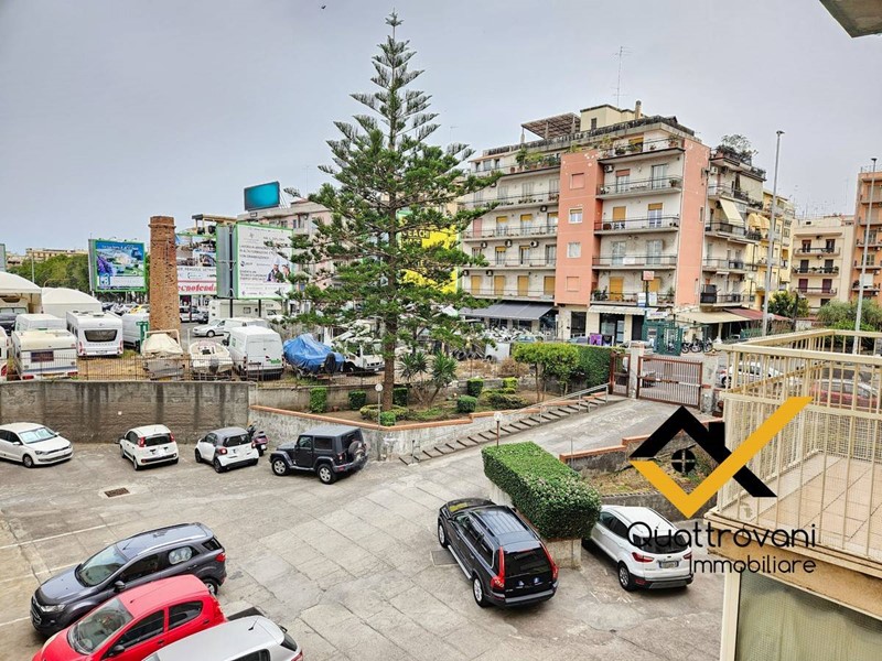 Box in Vendita a Catania, 25'000€, 13 m²