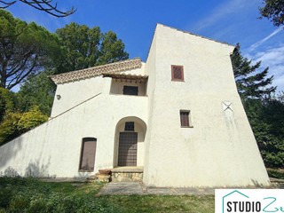 Rustico in Vendita a Amelia, 230'000&euro;, 140 m²
