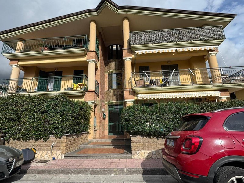 Trilocale in Vendita a Quadrelle, 145'000€, 100 m²