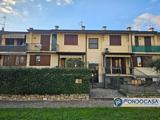 Trilocale in Vendita a Grumello del Monte, 170'000&euro;, 85 m²