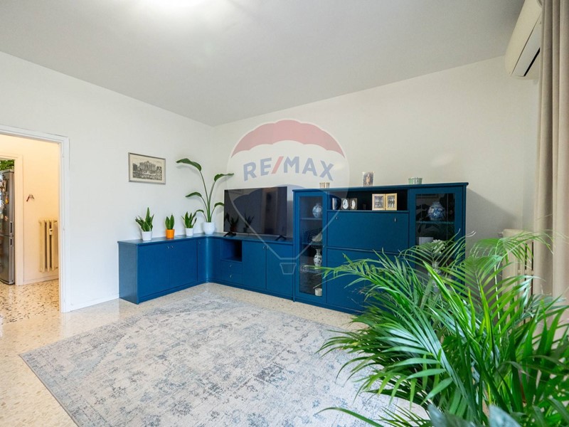 Quadrilocale in Vendita a Guastalla, 90'000€, 117 m²