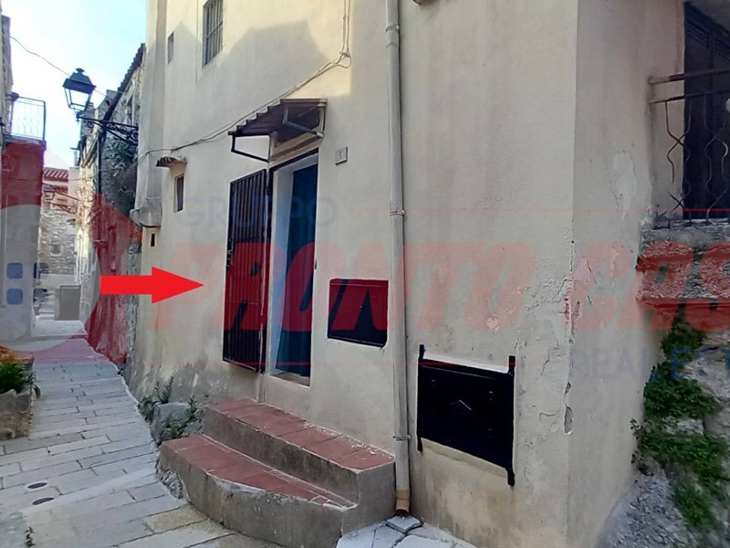 Ufficio in Vendita a Vico del Gargano, 18'000&euro;, 25 m²