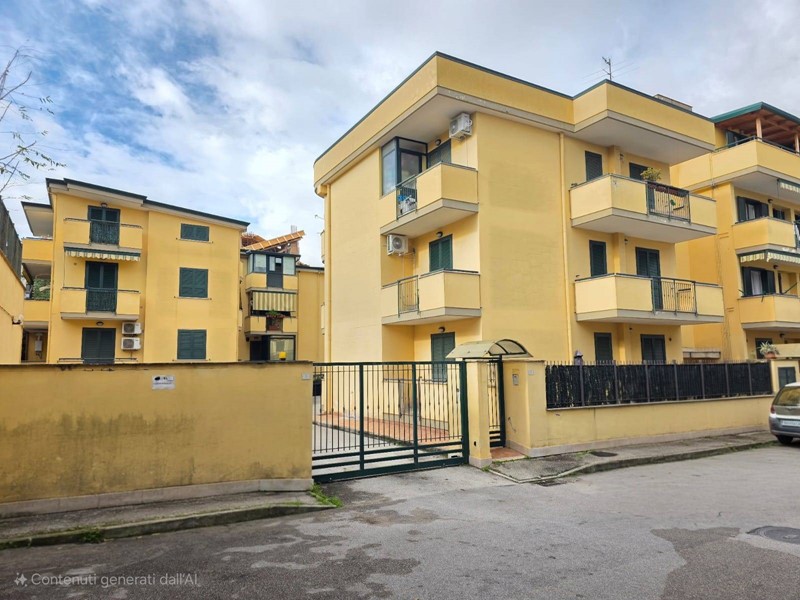Trilocale in Vendita a Sant'Arpino, 165'000&euro;, 75 m²
