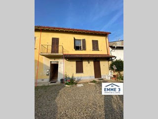 Casa Semi Indipendente in Vendita a Alessandria, 39'000&euro;, 135 m²