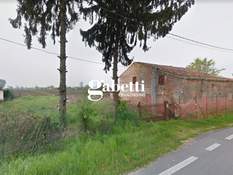 Casale in Vendita a Tribano, 50'000&euro;, 1467 m²