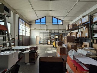 Capannone in Affitto a Zola Predosa, 1'950€, 276 m²