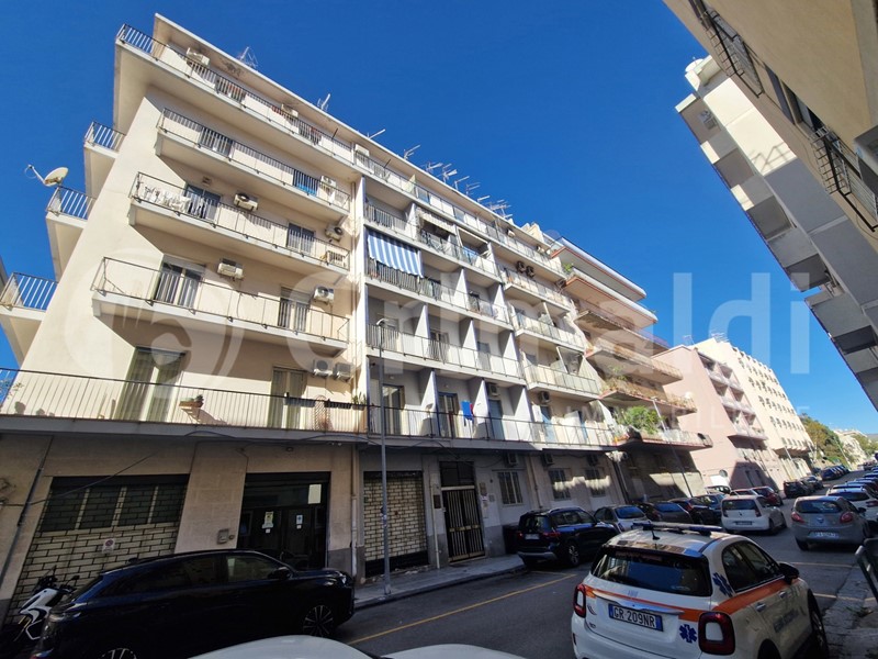 Trilocale in Vendita a Messina, 79'000€, 90 m²