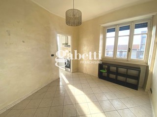 Trilocale in Vendita a Torino, 143'000€, 75 m²