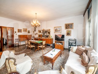 Quadrilocale in Vendita a Roma, 520'000€, 140 m²