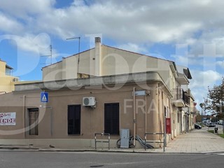 Casa Indipendente in Vendita a Oristano, 180'000€, 147 m²