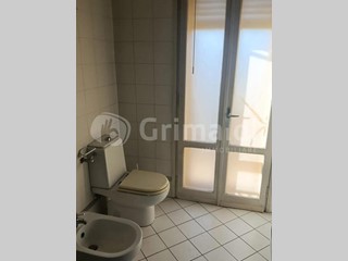Bilocale in Vendita a Padova, 170'000€, 106 m²