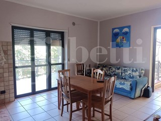 Quadrilocale in Affitto a Rende, 230€, 120 m², arredato