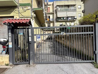 Quadrilocale in Vendita a Messina, 140'000€, 100 m², arredato
